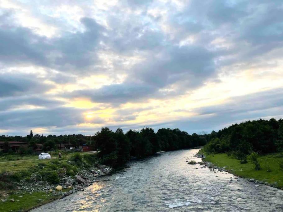La-Marti, Idyllische Unterkunft Mit Kamin Bagdati Eksteriør bilde
